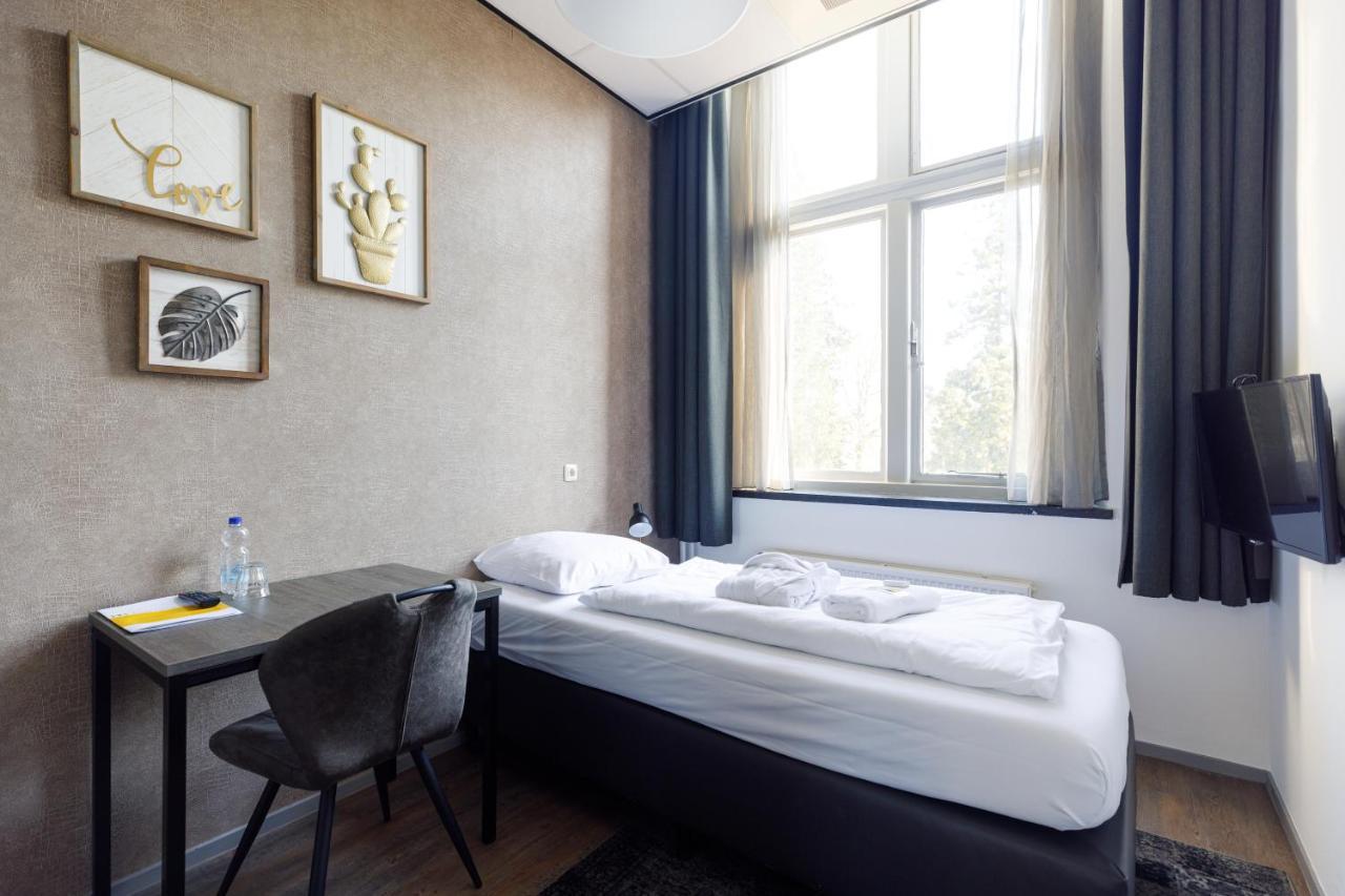 Single Room,1267791106:JPEG