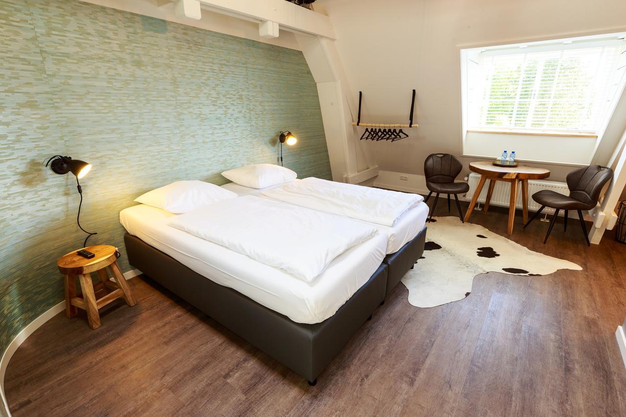 Deluxe Double Room,665182278:JPEG